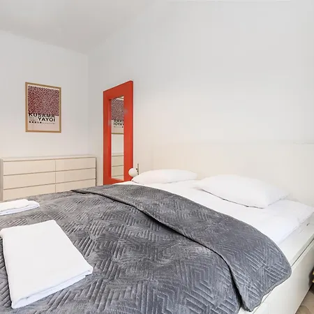 Apartamento Shortstaypoland Aleje Jerozolimskie B191